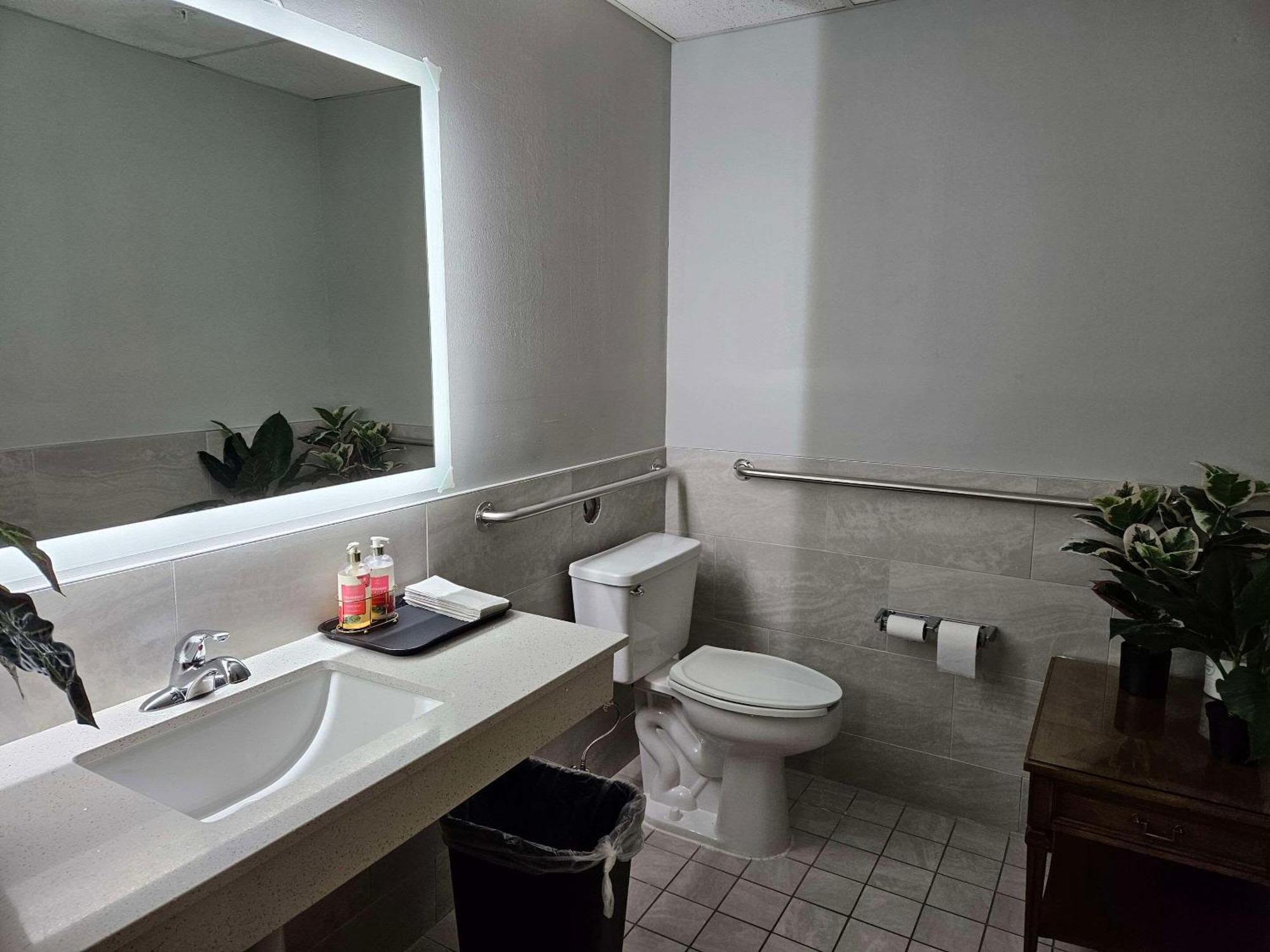 Quality Inn Tulalip - Marysville Luaran gambar